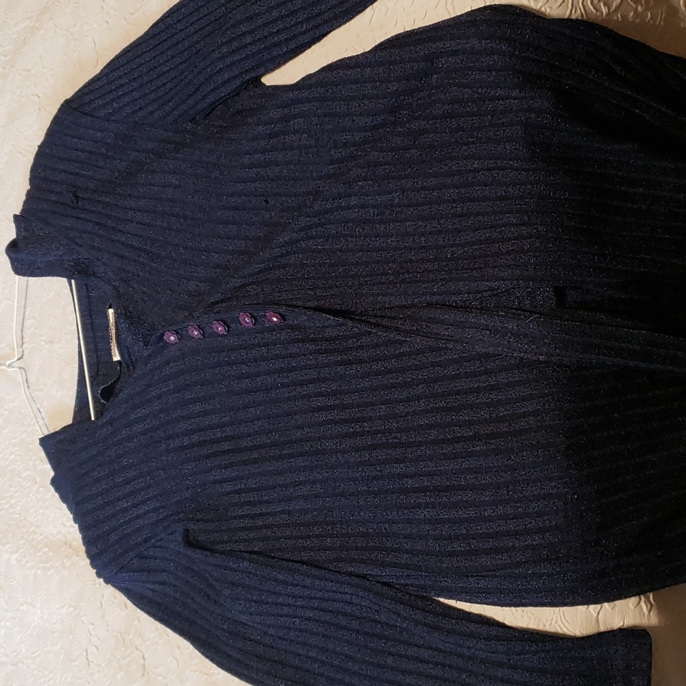 2 piece top - Picture 2 of 6